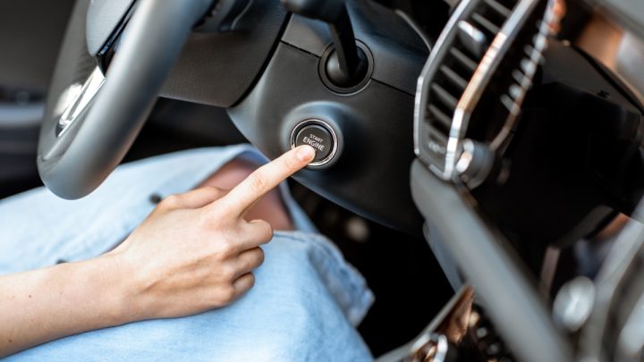 démarrer une voiture